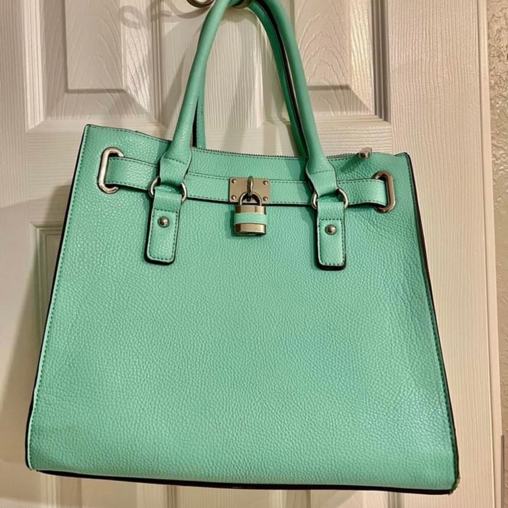 Versona Tiffany blue purse! $35